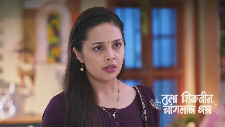 Bhuvaneshwari Apologises to Akshara Episode 725
