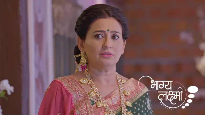 Anushka and Malishka Render Neelam Unconscious Episode 1320