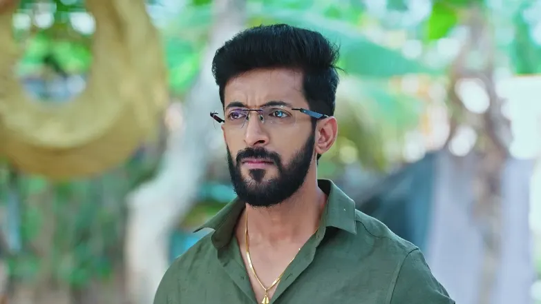 Sharath Raises His Hand on Amrutheshwara Episode 80