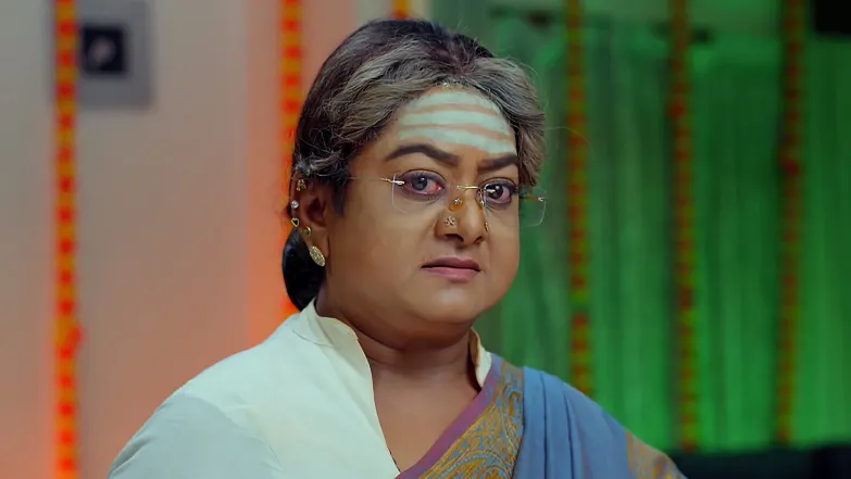 Subhadra Makes Gautam and Ahalya Perform a Puja Episode 34