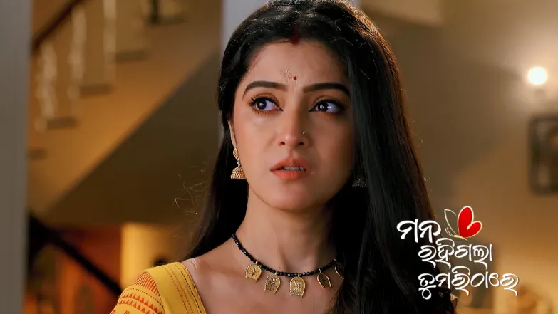 Surya Ousts Ahana from His House Episode 227