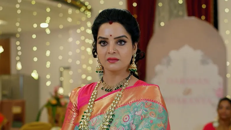 Ananda Bhairavi Locks Sameera in a Room Episode 46