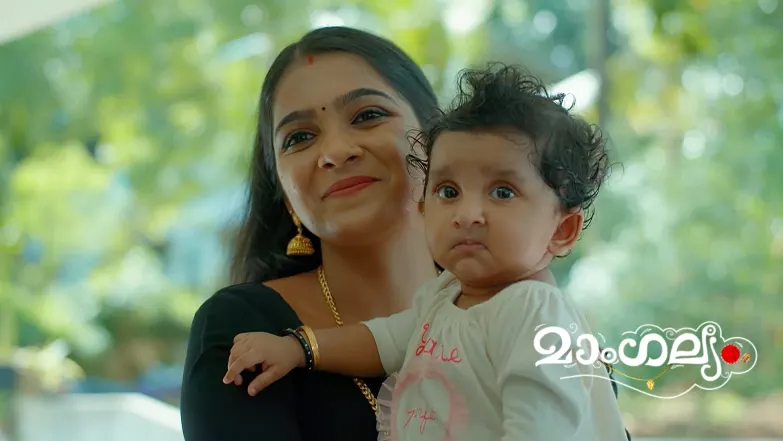 Avanthika Assaults Sandhya Episode 561
