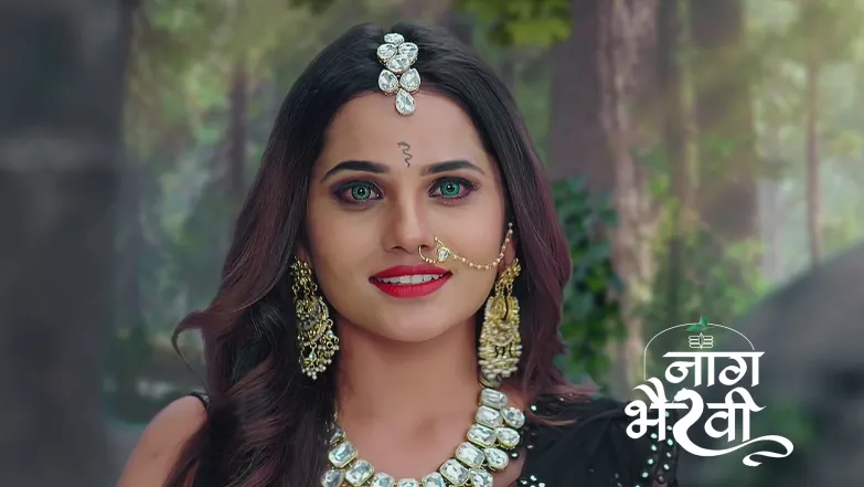 Swamiji Arrives to Help Bhairavi's Family Episode 92