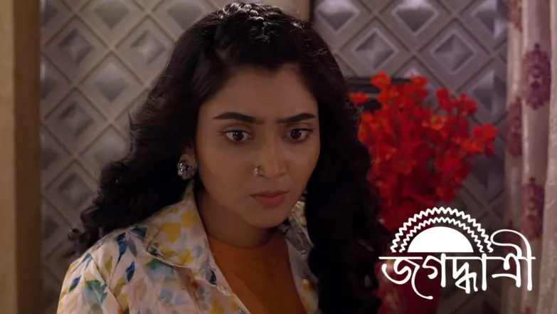 Durga Tracks Vaidehi's Activities Episode 1009