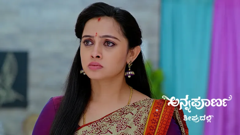 Sujatha Questions Vedavathi's Decision Episode 880
