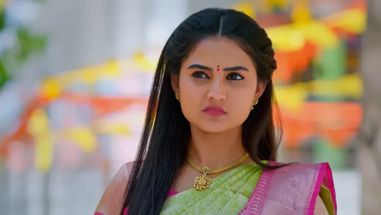 Urvashi Plans to Frame Gayatri for Theft Episode 29