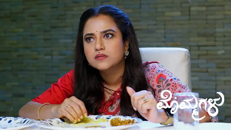 Trisha's Attack Renders Mahesh Unconscious Episode 247