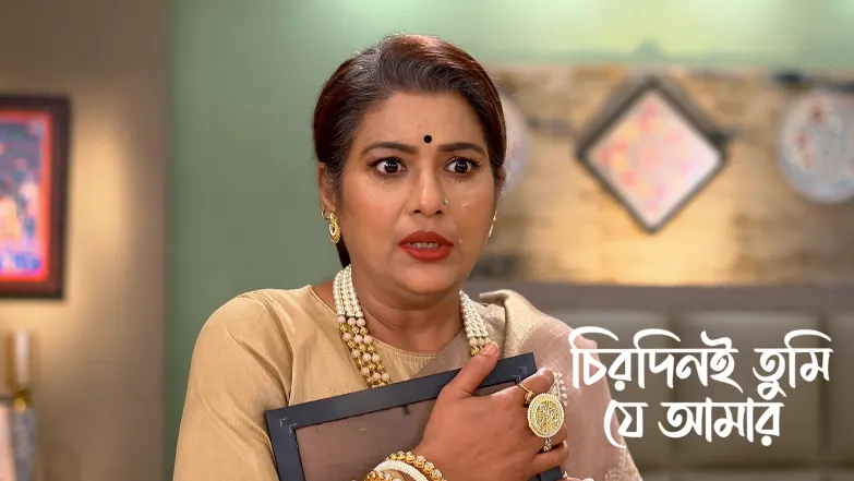 Apu and Rajlokshmi's Encounter at the Temple Episode 96