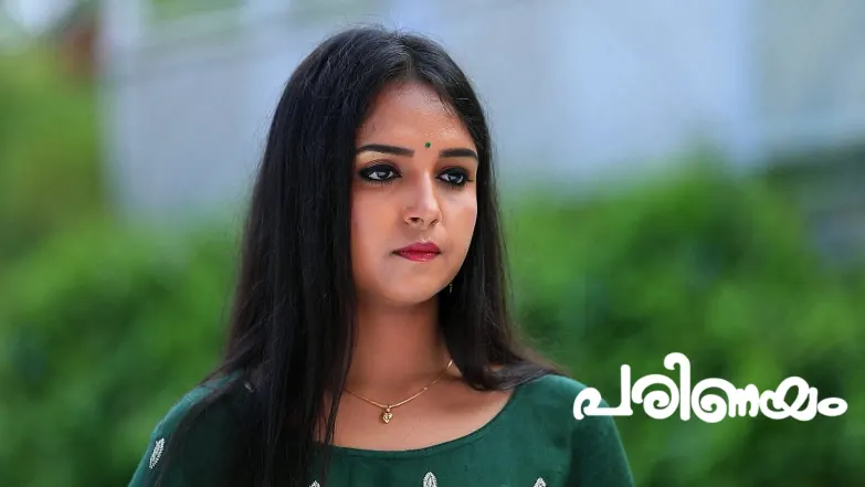 Paaru Has a Word with Adi Episode 583