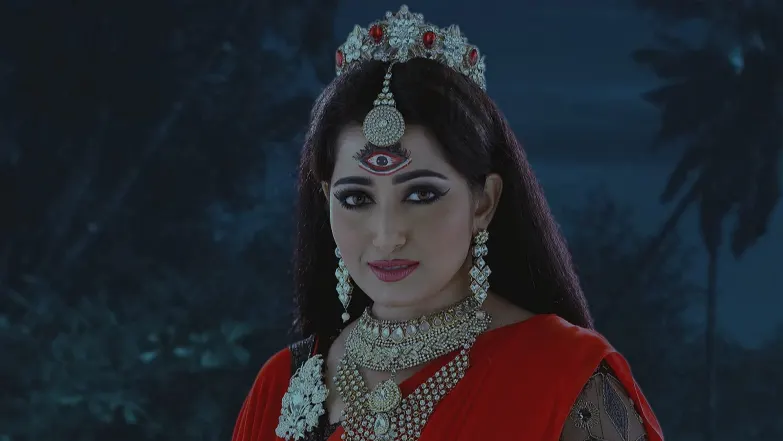 Parul and the Swarna Kesari Horse Battle Episode 102