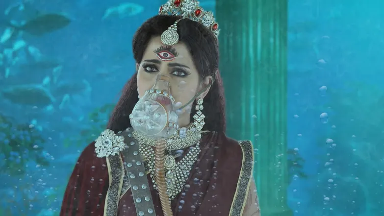 Mallika Arrives at Urmi Mala's Palace Episode 111