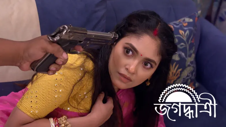 Menon Saves Kakon fron the Attacker Episode 1030