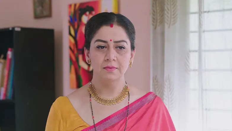 Madhav Tries to Recall the Accident Victim's Identity - Shrirasthu Shubhamasthu 