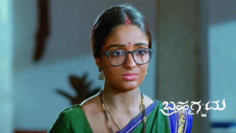 Ambuja Is Shocked to See Roopa Episode 269