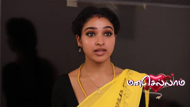Karikalan Gives Nandini a Suggestion Episode 137