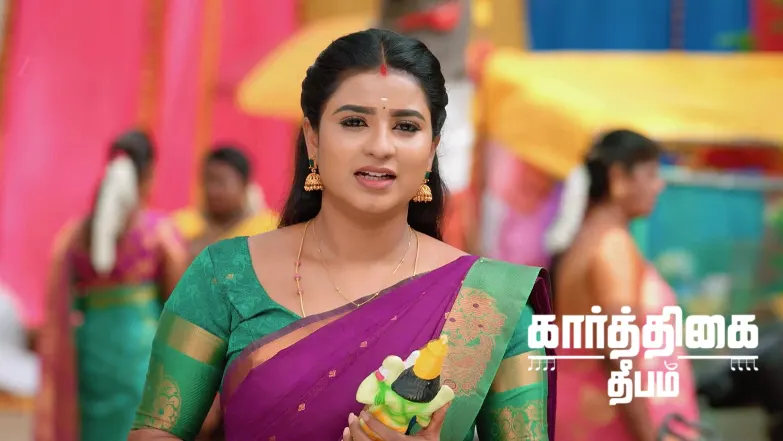 A Woman Rebukes Revathi Episode 867