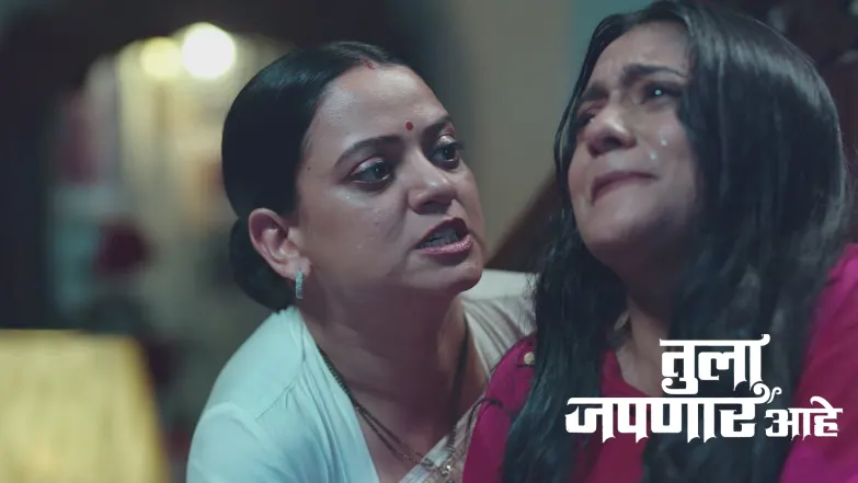 Maya Pushes Atharva Down the Stairs Episode 124