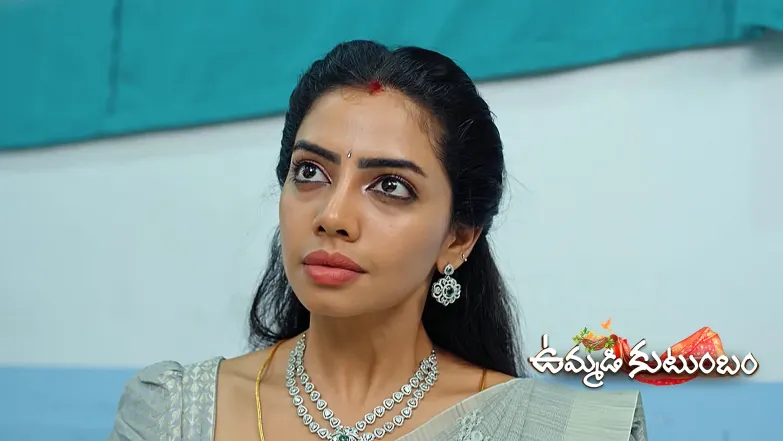 Lahari Attempts Suicide Episode 204