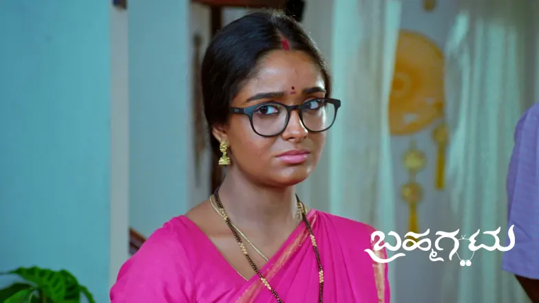 Jayaram's Loving Gifts to Vatsala Episode 271
