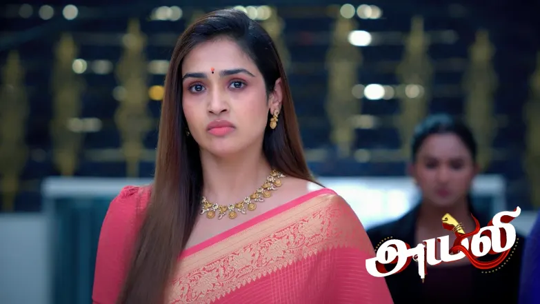 Illakkiya Speaks Rudely to Indrani Episode 23