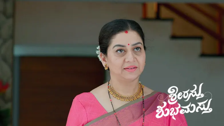Madhav Gives Radha a Gift Episode 806