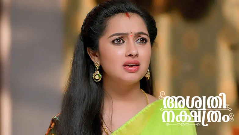 Kittu Admires Niharika's Beauty Episode 372
