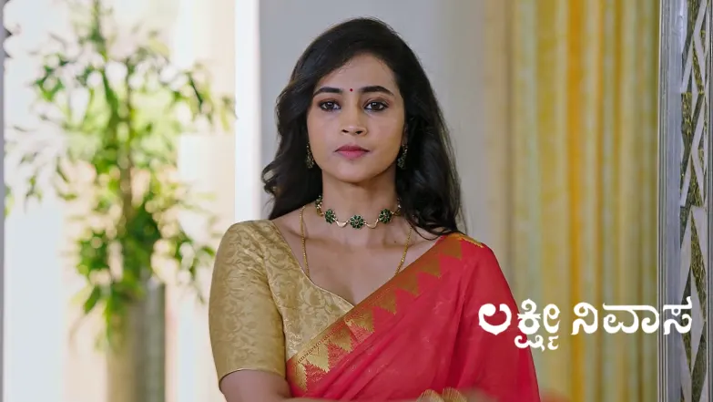 Vishwa Asks Lalita about the Mysterious Singer Episode 721