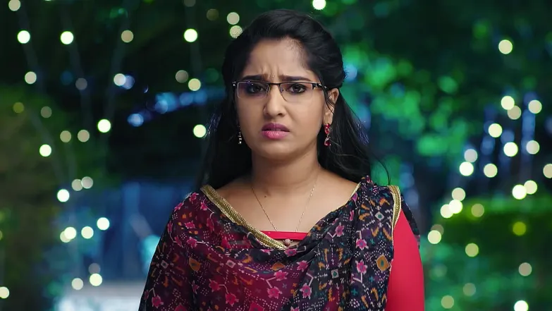 Chaitra and Viraj Run into Prithvi Episode 101