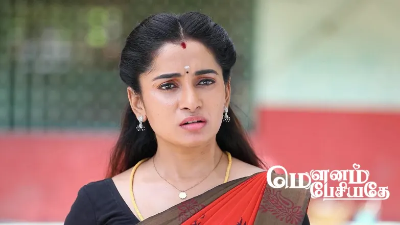 Thulasi Helps a Woman in Labour Episode 216