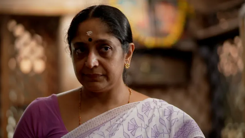 Kudumbashree Sharada - July 18, 2025 - Episode Spoiler