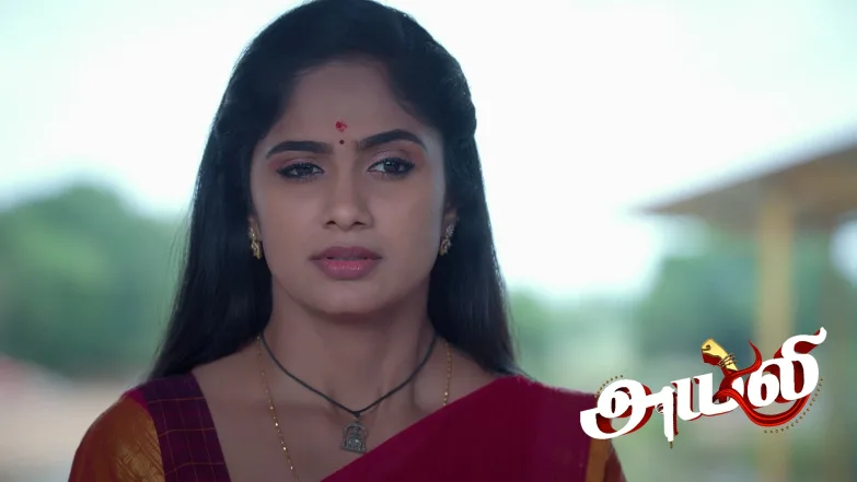 Ayali Barges Into Indrani's House Episode 37