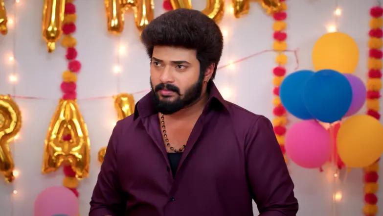 Karthigai Deepam - July 24, 2025 - Episode Spoiler
