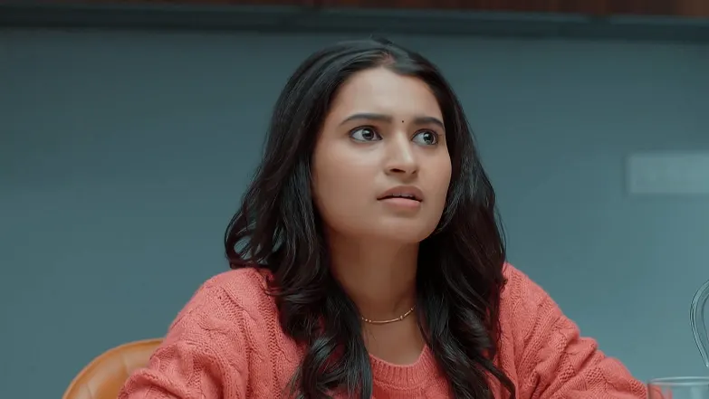 Ganga Encourages Shakuntala to Step out Episode 16