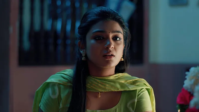 Vijayashanthi Steps into Rajinikanth’s Role Episode 16