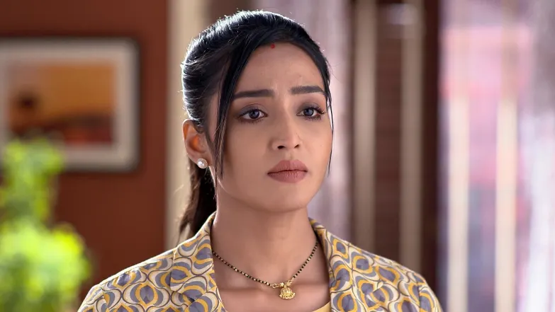 Parag Scolds Sucharita Episode 35