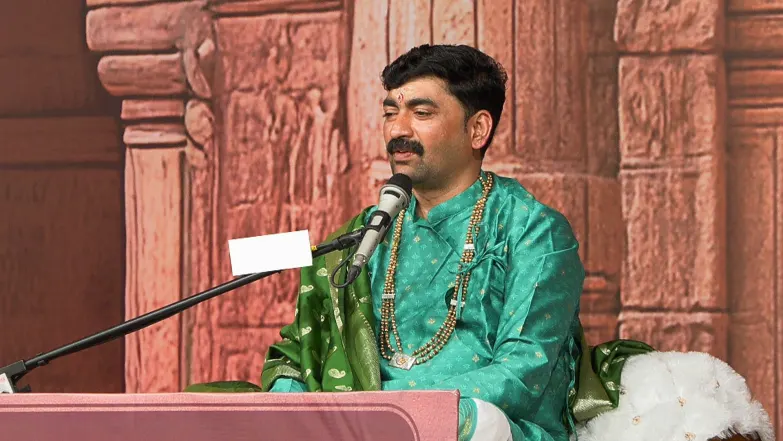 Maharaj Explains the Meaning of 'Kshetramahima' Episode 92