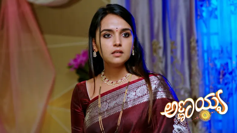 Veerabhadra Is Shocked to See Sharada Episode 255