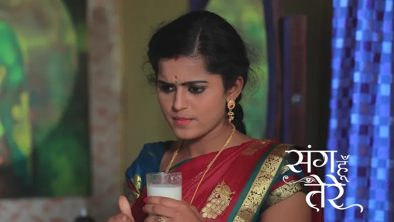 Harini Sees Neelambari Performing a Tantric Ritual Episode 112