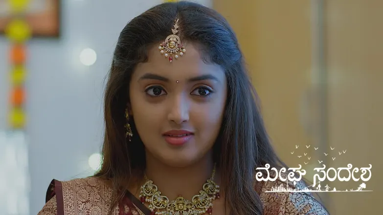 Gagan Applies Henna to Bhoomi Episode 334