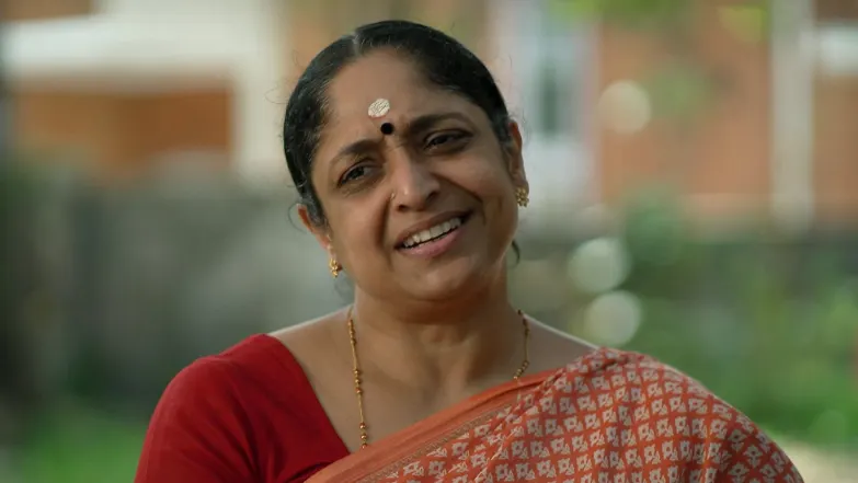 Kudumbashree Sharada - August 17, 2025 - Episode Spoiler