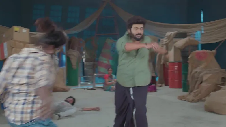 Karthigai Deepam - September 02, 2025 - Best Scene 