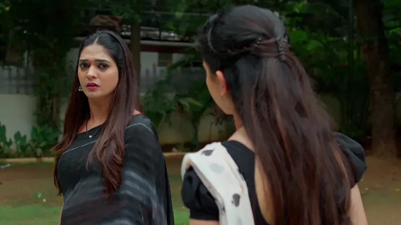 Nindu Noorella Saavasam - September 27, 2025 - Episode Spoiler