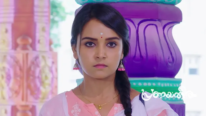 Geetha Places a Demand in front of Kanakaratnam Episode 51