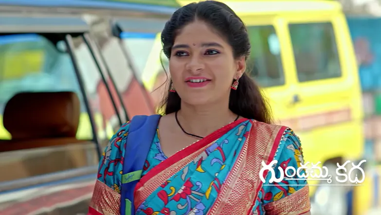 Pallavi Saves Charan from the Traffic Police Episode 2219