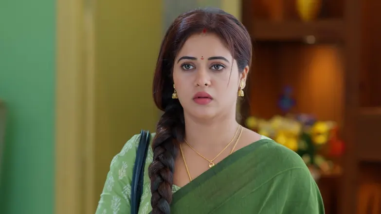 Lakshmi Nivasam - September 30, 2025 Episode 186