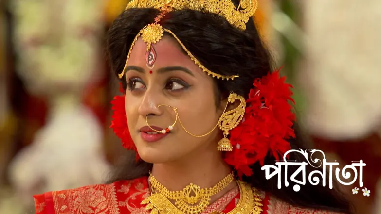 Trisha Live-Streams Parul's Play Episode 323