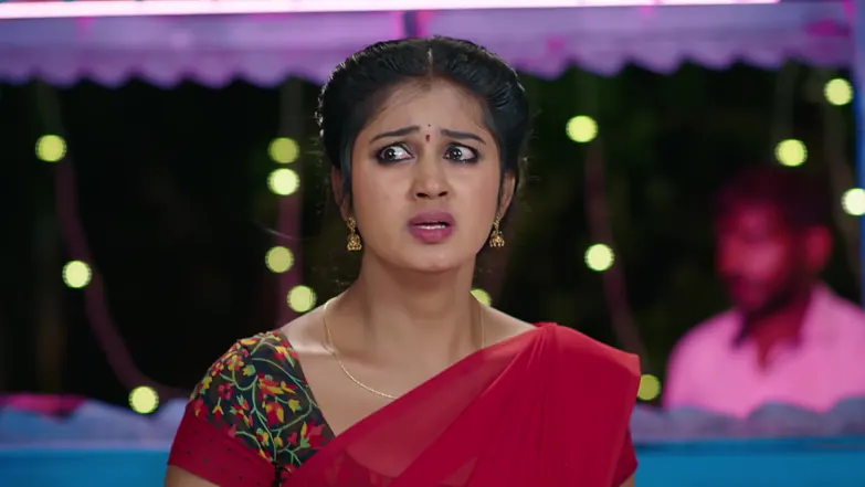Saraswathi Enjoys Panipuri with Niranjan Episode 43