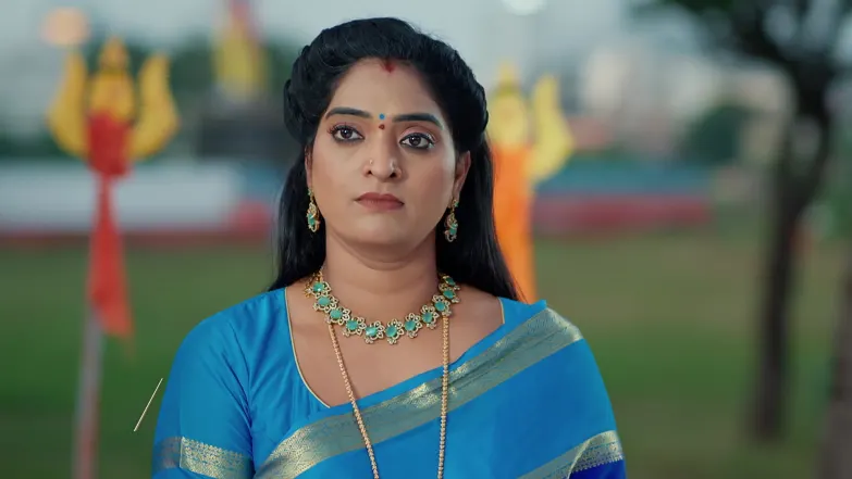 Vijayashanthi Slaps Varsha Episode 66