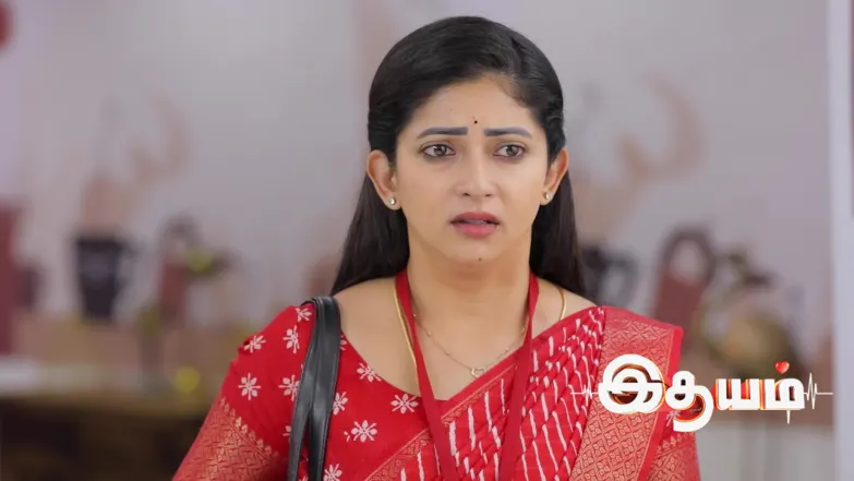 Dhurai's Visit to the Office Scares Bharathi Episode 806